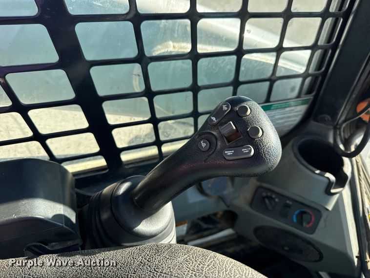 image for item EN0665 2014 Bobcat S750 skid steer loader