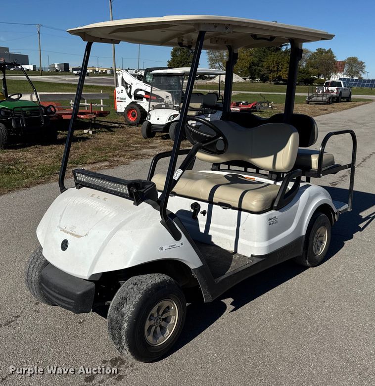 image for item EN0667 2013 Yamaha YDRAX4F golf cart