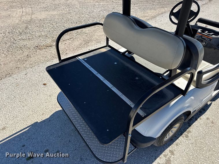 image for item EN0667 2013 Yamaha YDRAX4F golf cart