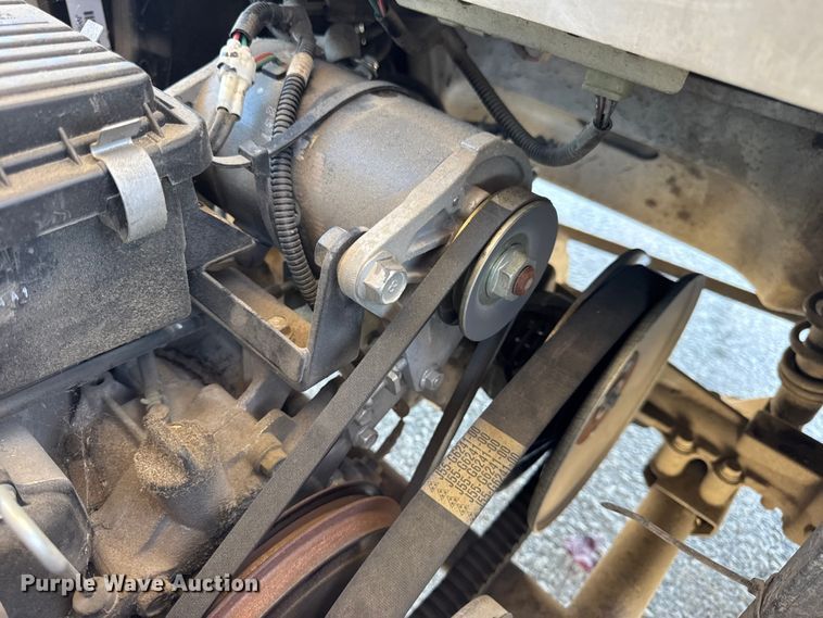 image for item EN0667 2013 Yamaha YDRAX4F golf cart