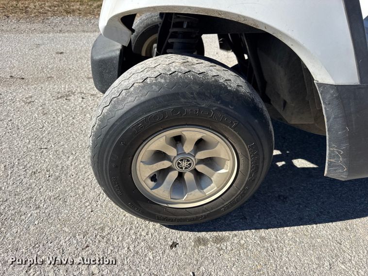 image for item EN0667 2013 Yamaha YDRAX4F golf cart