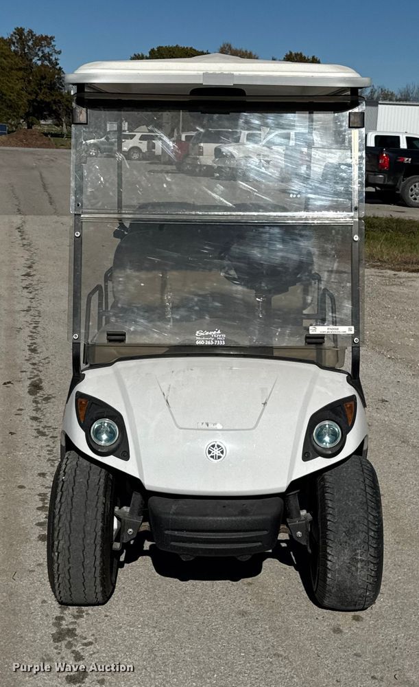 image for item EN0668 2013 Yamaha YDRAX3 golf cart