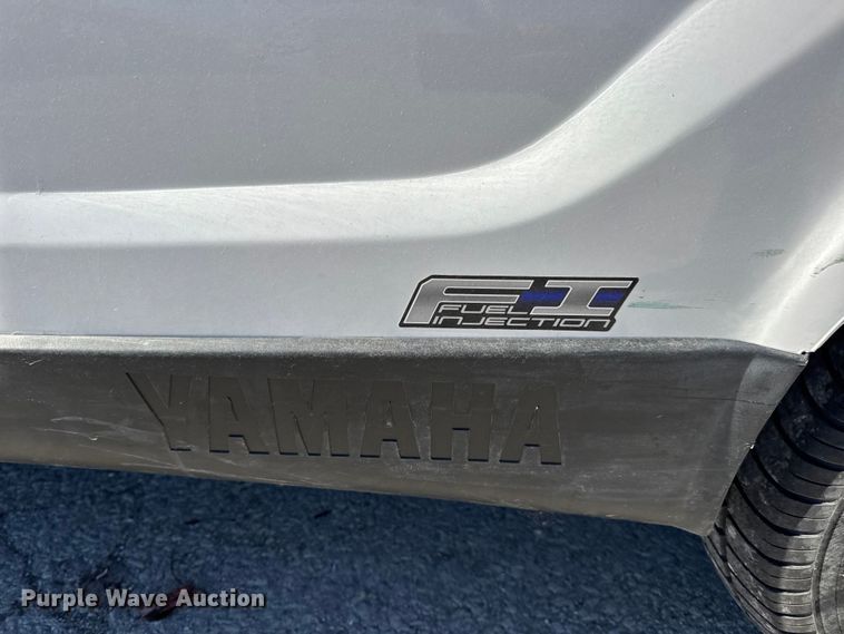 image for item EN0668 2013 Yamaha YDRAX3 golf cart