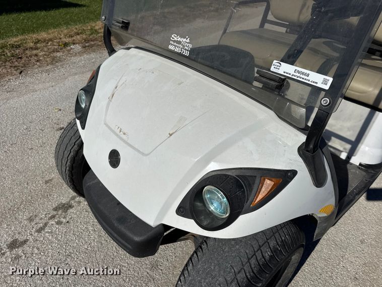 image for item EN0668 2013 Yamaha YDRAX3 golf cart
