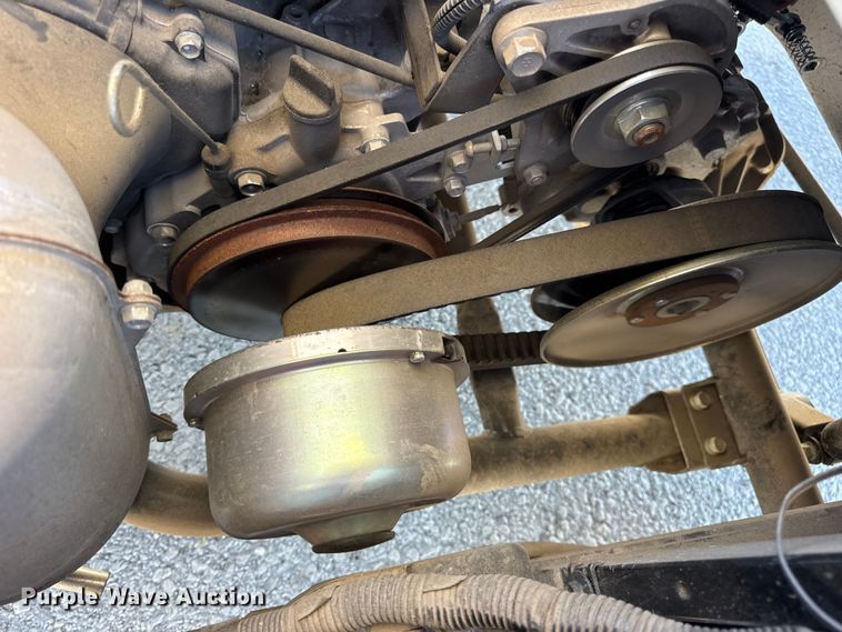 image for item EN0668 2013 Yamaha YDRAX3 golf cart