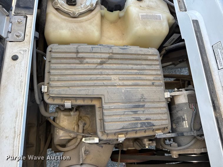 image for item EN0668 2013 Yamaha YDRAX3 golf cart