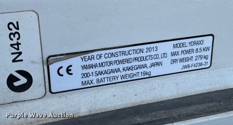 image for item EN0668 2013 Yamaha YDRAX3 golf cart