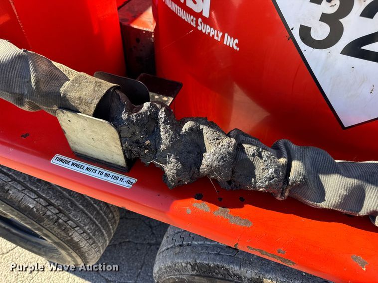 image for item EN0670 2016 Crafco SS125DC70 melter applicator