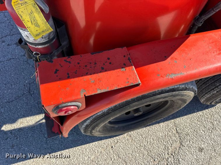 image for item EN0670 2016 Crafco SS125DC70 melter applicator