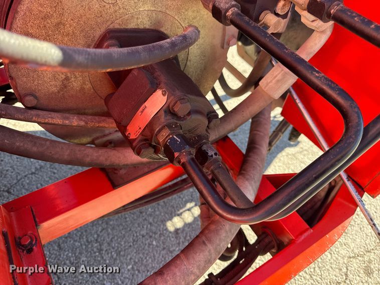 image for item EN0670 2016 Crafco SS125DC70 melter applicator