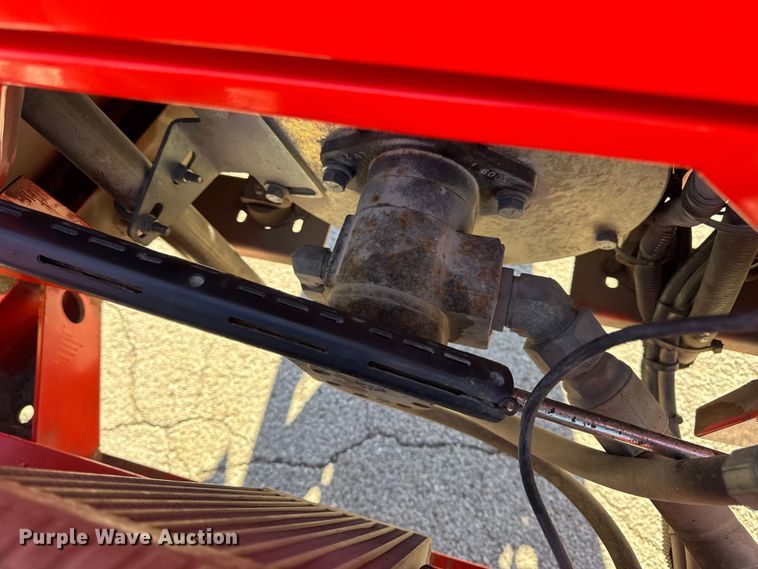 image for item EN0670 2016 Crafco SS125DC70 melter applicator