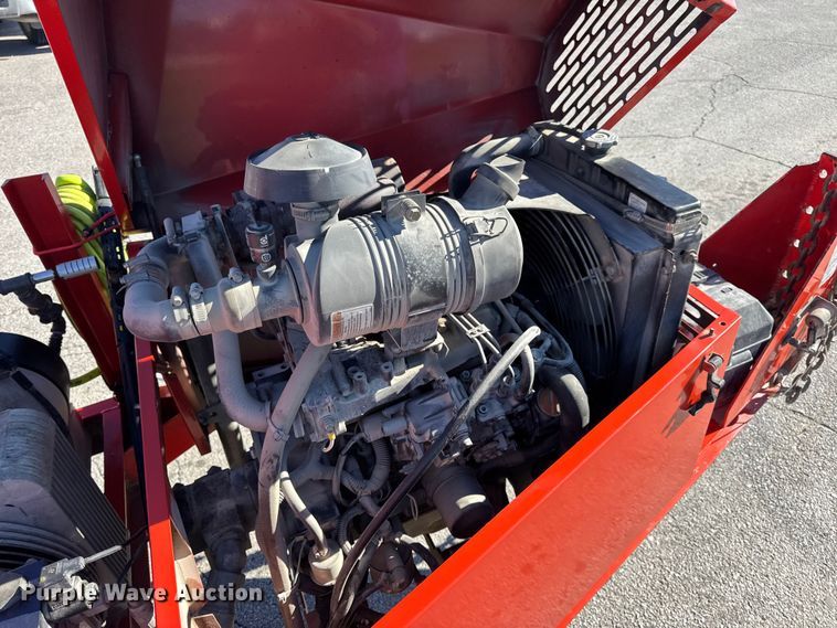 image for item EN0670 2016 Crafco SS125DC70 melter applicator