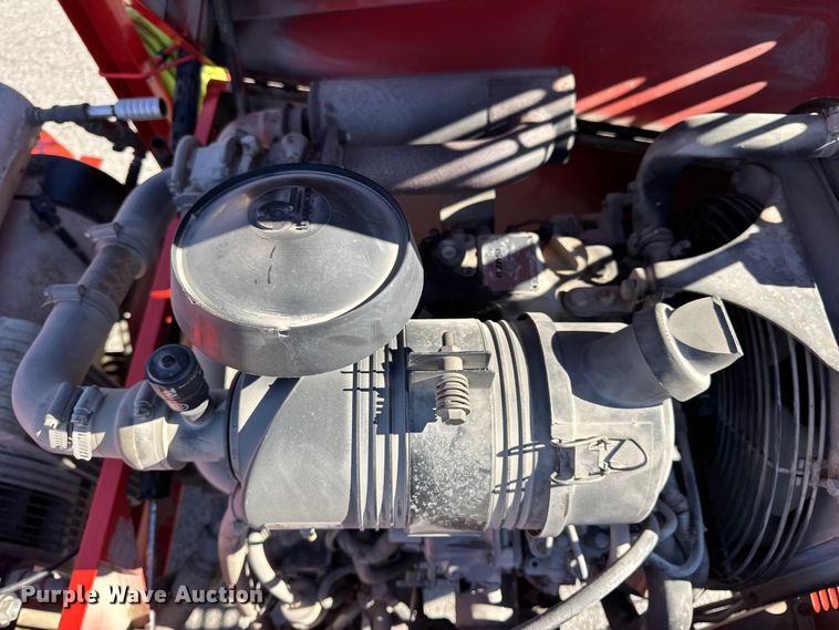 image for item EN0670 2016 Crafco SS125DC70 melter applicator