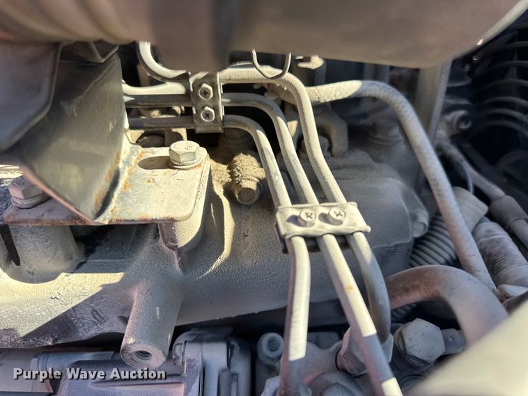 image for item EN0670 2016 Crafco SS125DC70 melter applicator