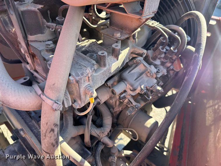 image for item EN0670 2016 Crafco SS125DC70 melter applicator