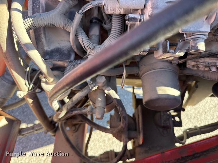 image for item EN0670 2016 Crafco SS125DC70 melter applicator