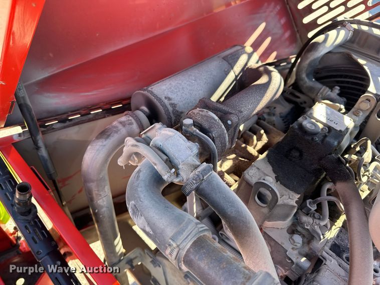 image for item EN0670 2016 Crafco SS125DC70 melter applicator