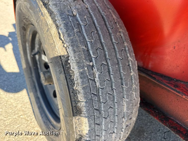 image for item EN0670 2016 Crafco SS125DC70 melter applicator