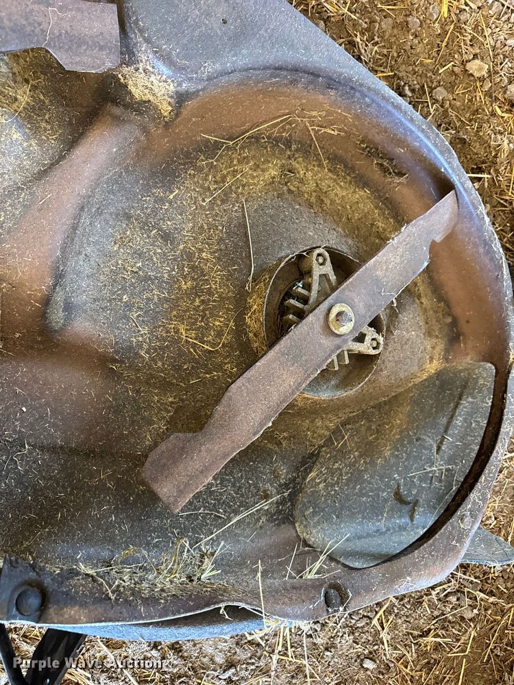 image for item EN0671 Craftsman 917.252520 lawn mower