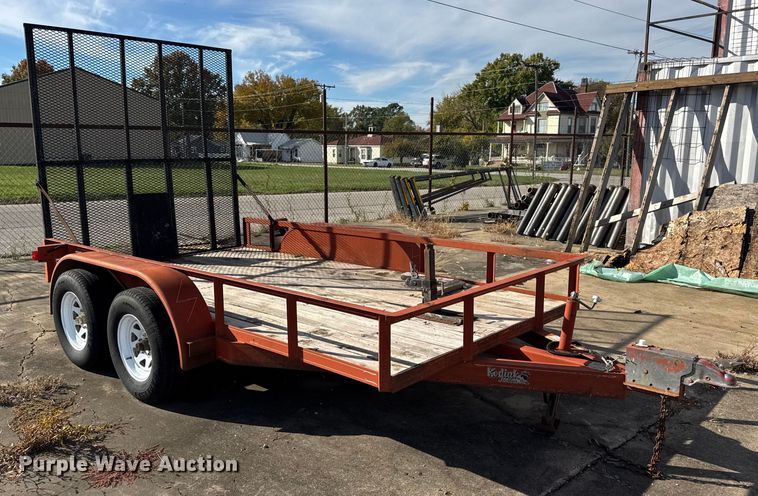 image for item EN0676 2005 Kodiak utility trailer