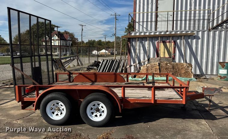 image for item EN0676 2005 Kodiak utility trailer