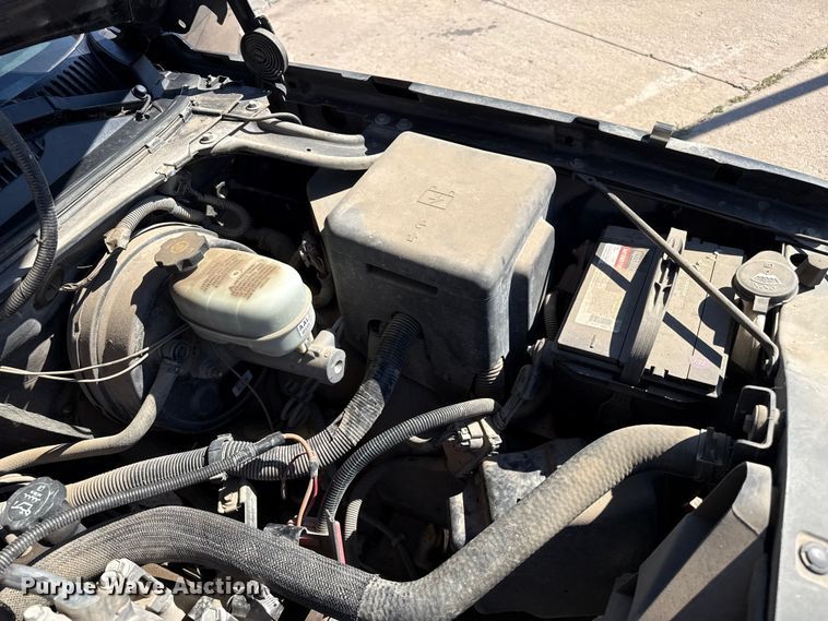 image for item EP0720 2006 Chevrolet Silverado 1500 pickup truck