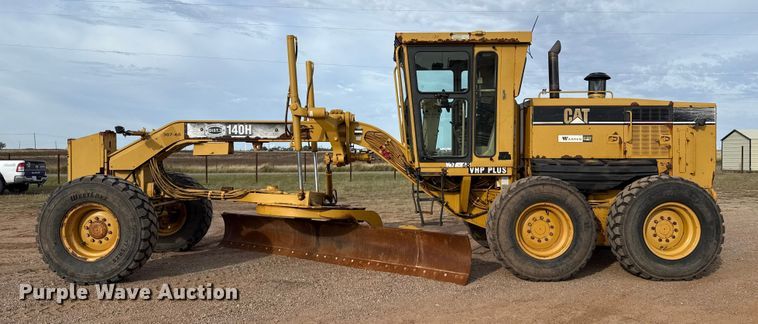 image for item EP0782 2006 Caterpillar 140H motor grader