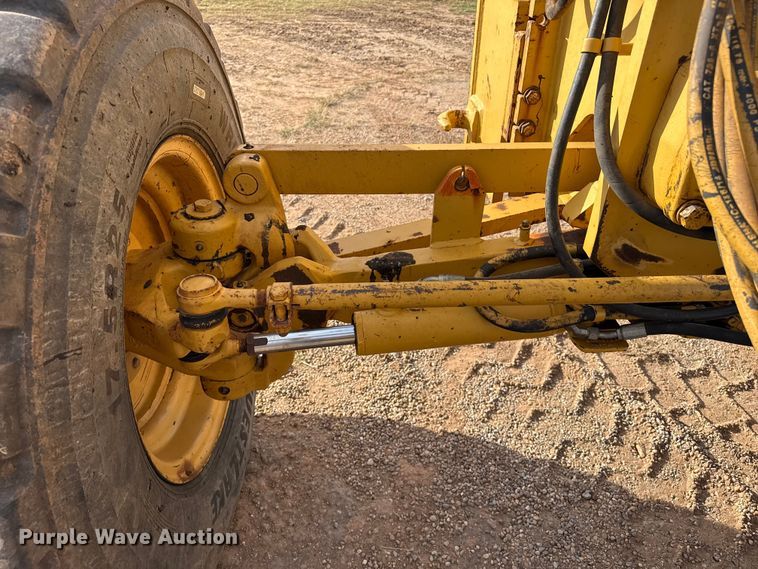 image for item EP0782 2006 Caterpillar 140H motor grader