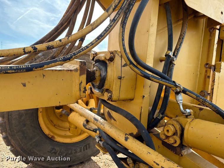 image for item EP0782 2006 Caterpillar 140H motor grader