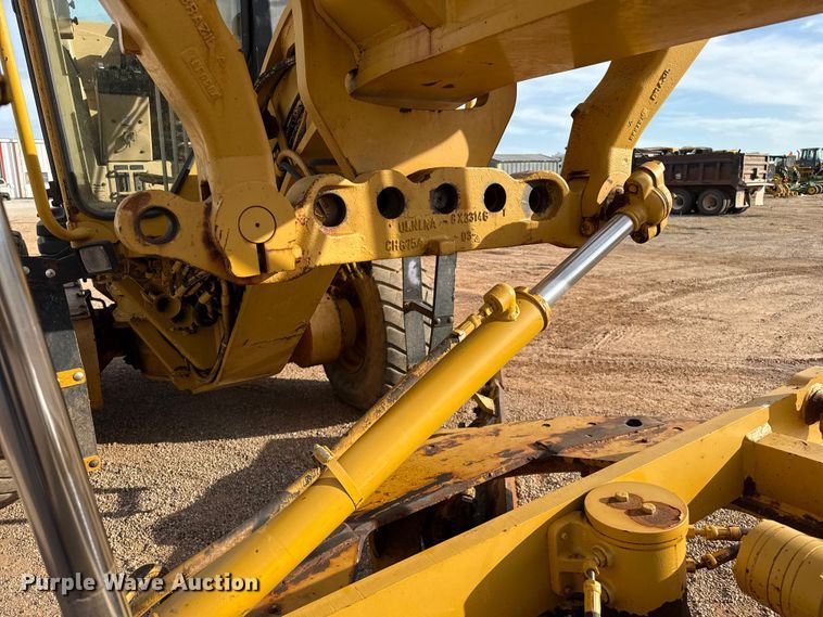 image for item EP0782 2006 Caterpillar 140H motor grader