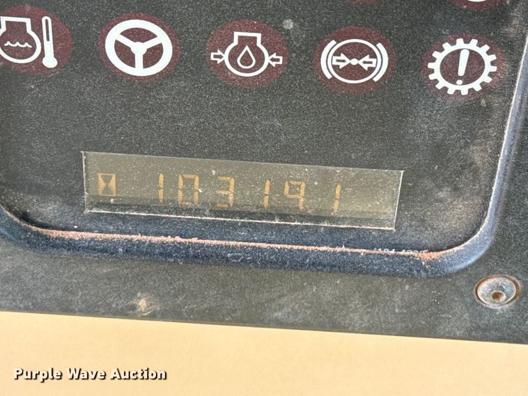 image for item EP0782 2006 Caterpillar 140H motor grader