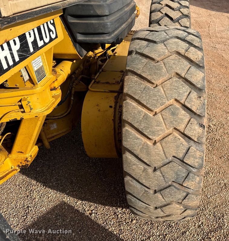 image for item EP0782 2006 Caterpillar 140H motor grader