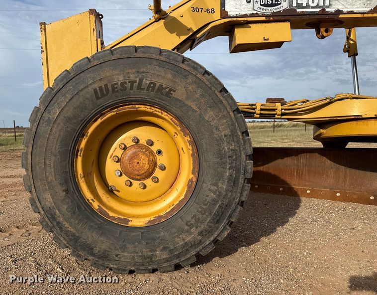 image for item EP0782 2006 Caterpillar 140H motor grader