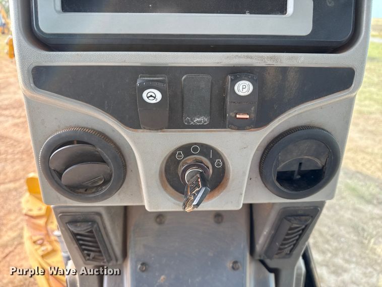 image for item EP0783 2014 Caterpillar 12M3 AWD motor grader