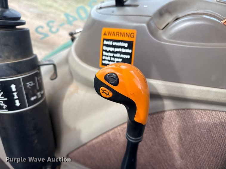 image for item EP0784 2014 John Deere 6130D MFWD tractor