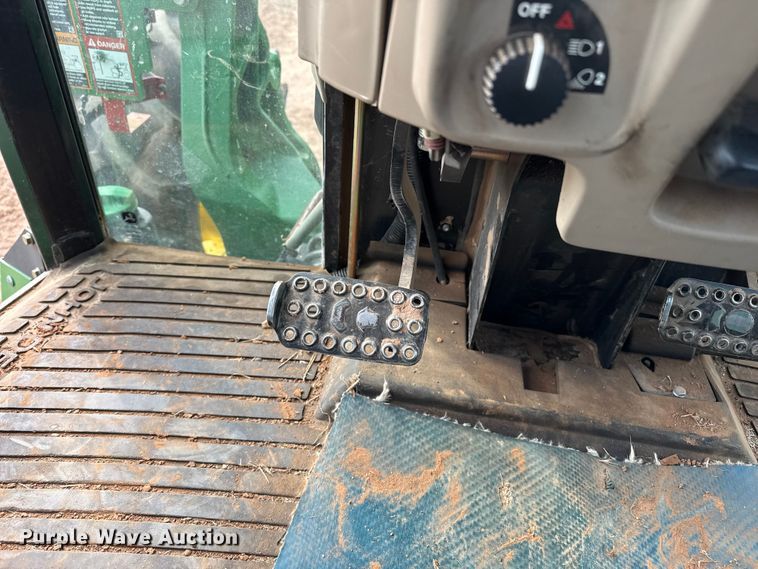 image for item EP0784 2014 John Deere 6130D MFWD tractor