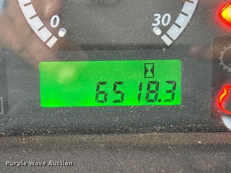 image for item EP0784 2014 John Deere 6130D MFWD tractor