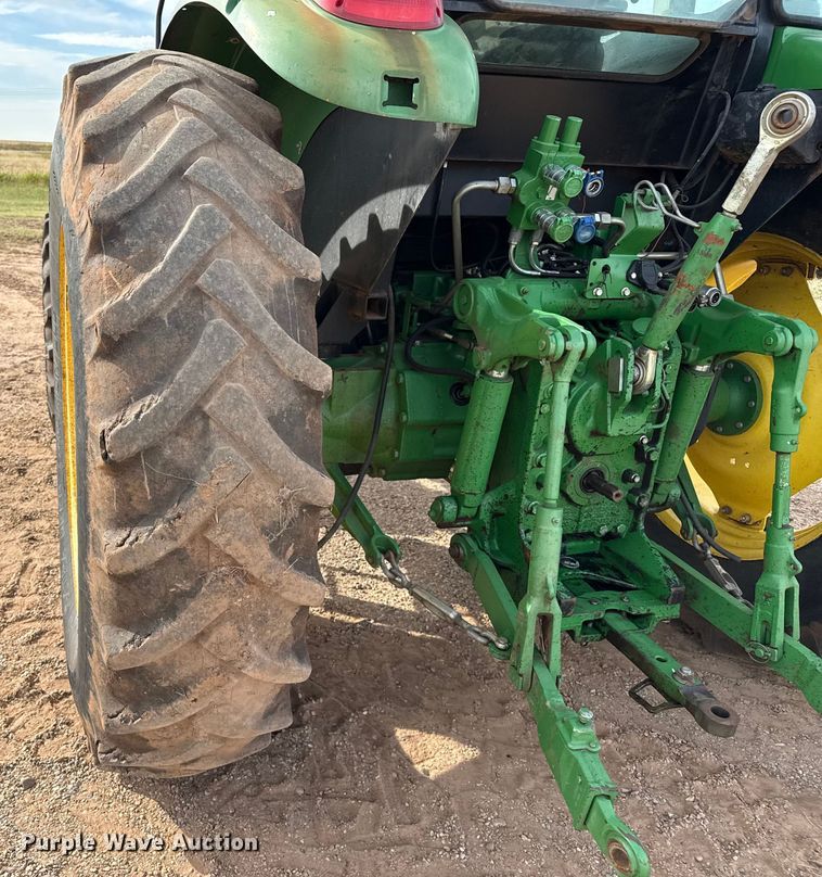 image for item EP0784 2014 John Deere 6130D MFWD tractor