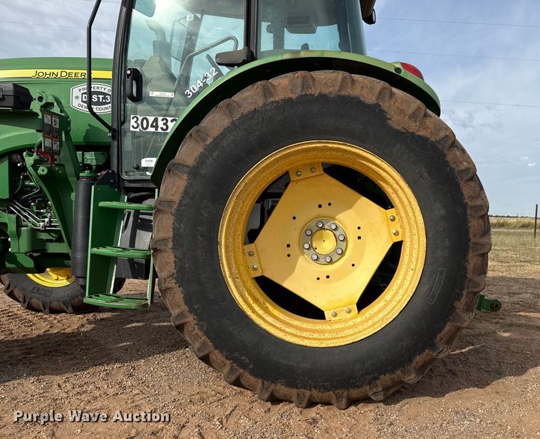 image for item EP0784 2014 John Deere 6130D MFWD tractor