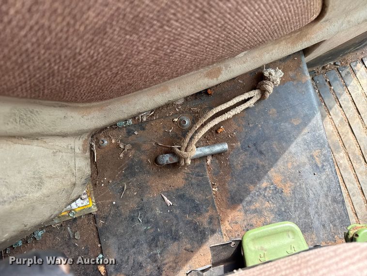 image for item EP0785 2014 John Deere 6130D MFWD tractor