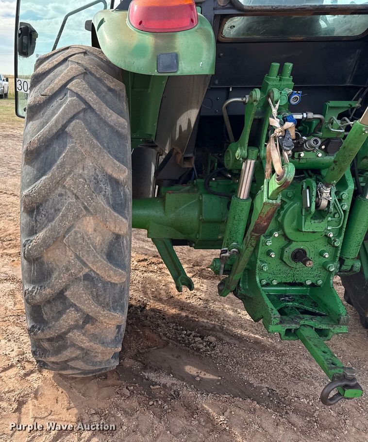 image for item EP0785 2014 John Deere 6130D MFWD tractor