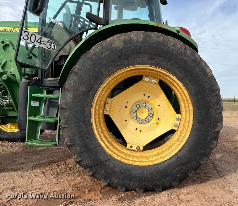 image for item EP0785 2014 John Deere 6130D MFWD tractor