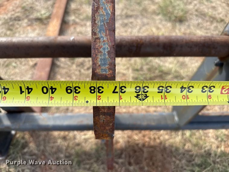 image for item EP0786 JRB 310S wheel loader forks