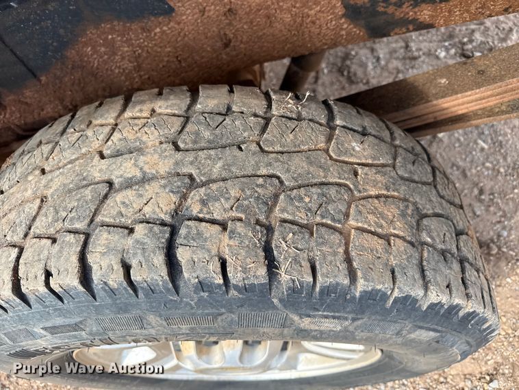 image for item EP0789 2010 Chevrolet Silverado 2500HD Ext. Cab pickup truck