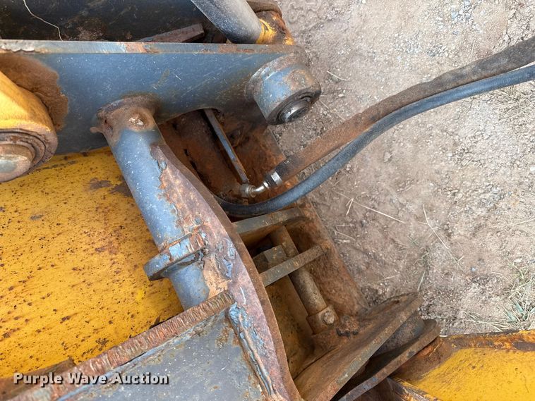 image for item EP0790 2006 John Deere 310SG backhoe