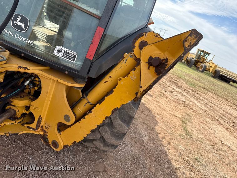 image for item EP0790 2006 John Deere 310SG backhoe