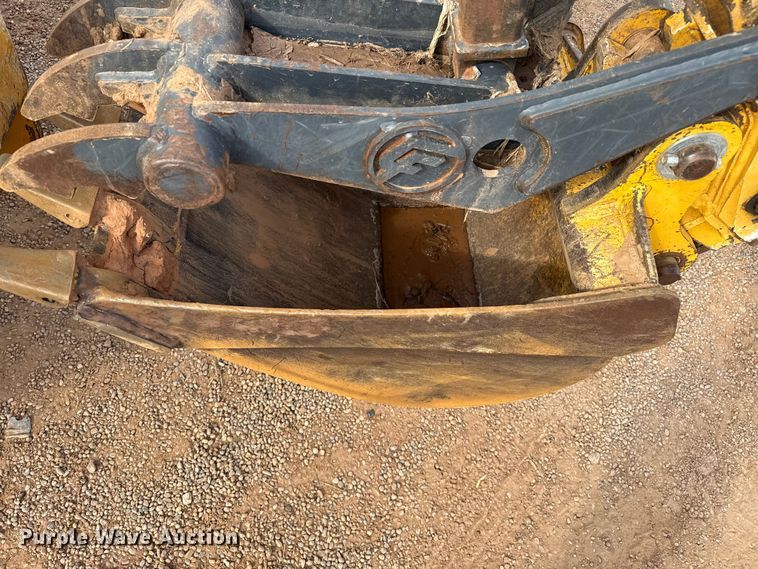 image for item EP0790 2006 John Deere 310SG backhoe