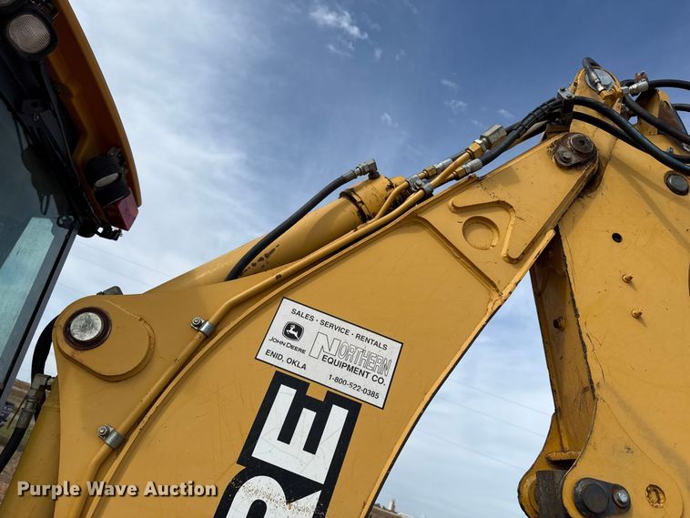 image for item EP0790 2006 John Deere 310SG backhoe