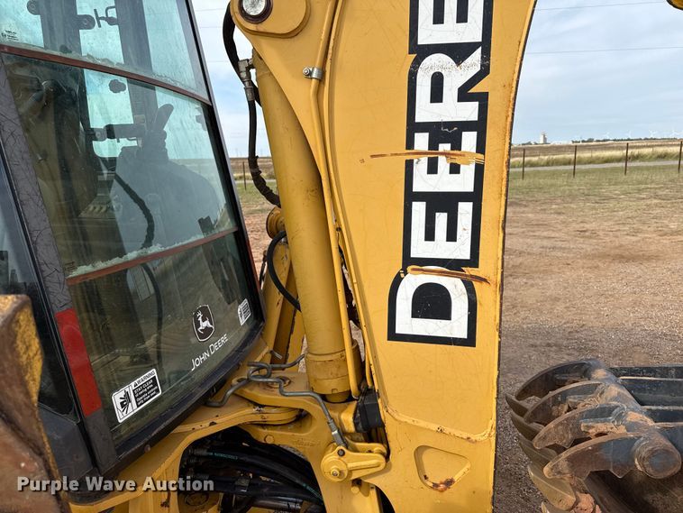 image for item EP0790 2006 John Deere 310SG backhoe
