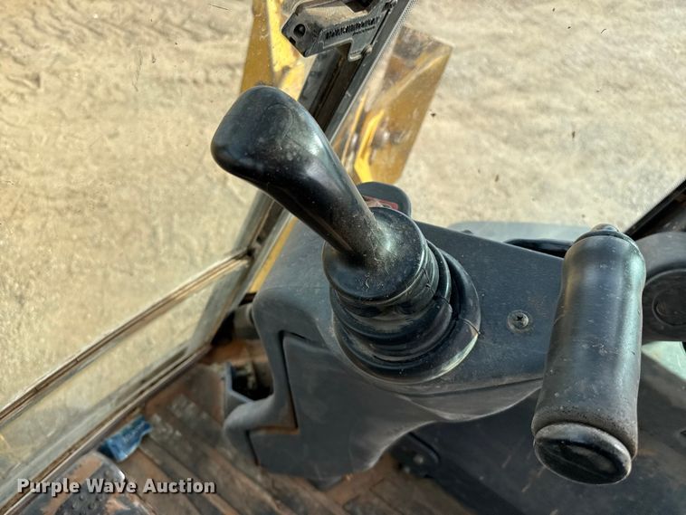 image for item EP0790 2006 John Deere 310SG backhoe